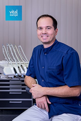 Dr. Gábor Szaszovszky